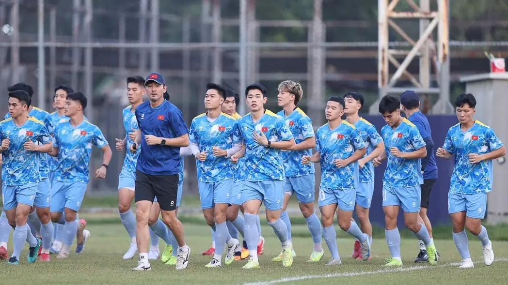 U22 Việt Nam ổn định nơi lưu trú tại Thái Lan